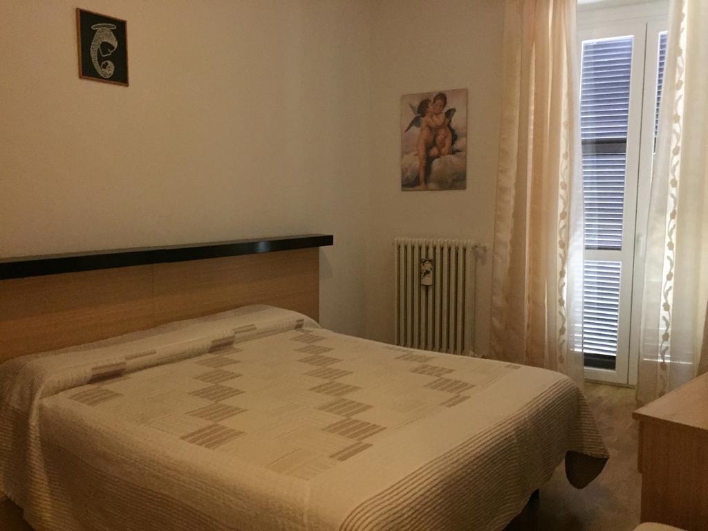 Hotel Plinio Lenno Room photo